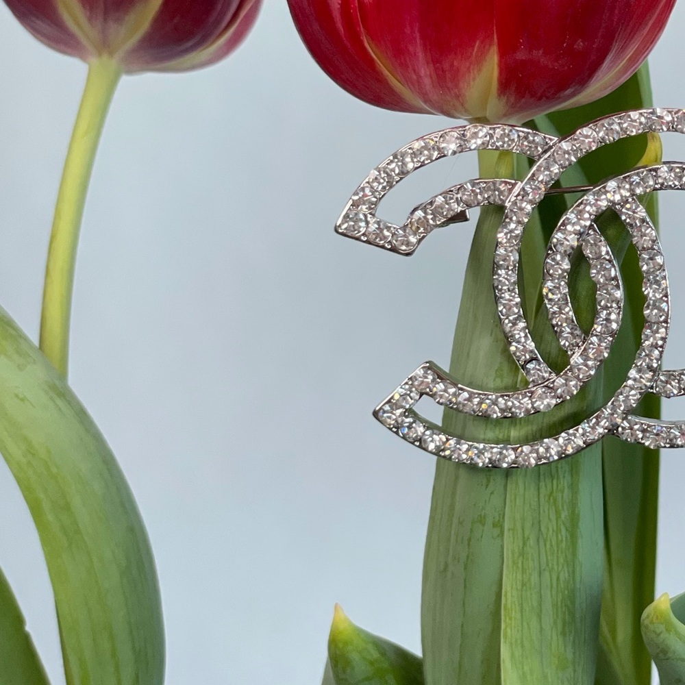 I like diamonds Brooch 💎